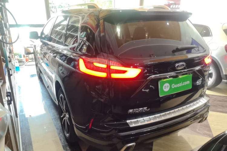 Used Ford Edge 2020 EcoBoost 245 Two-Wheel Drive Titanium 7-Seater Rear Left 45 Deg
