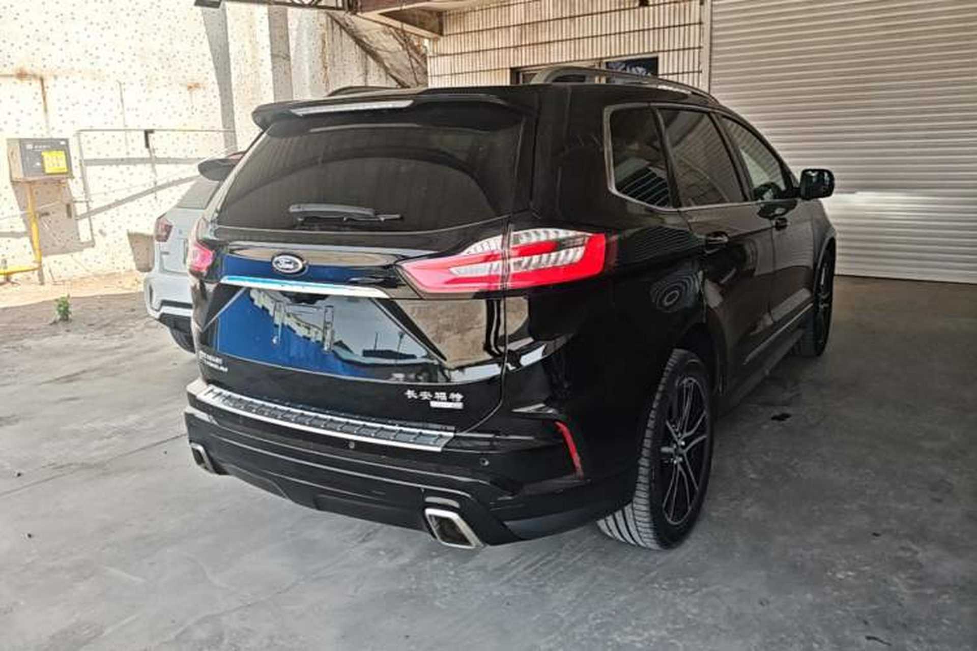 Used Ford Edge 2020 EcoBoost 245 Two-Wheel Drive Titanium 7-Seater Rear Right 45 Deg