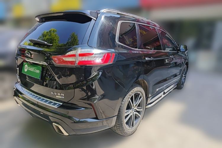 Used Ford Edge 2020 EcoBoost 245 Two-Wheel Drive Titanium 7-Seater Rear Right 45 Deg