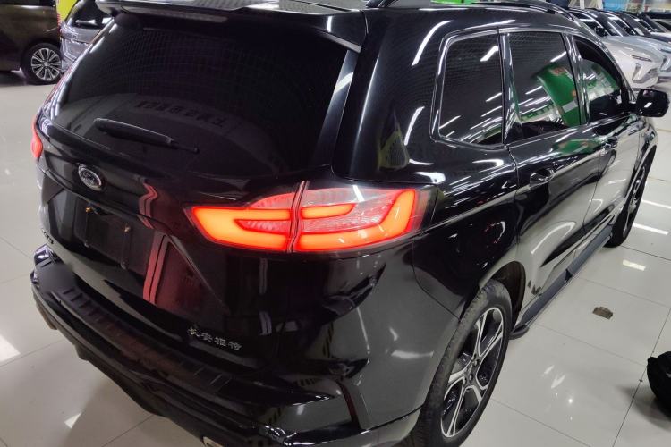 Used Ford Edge 2020 EcoBoost 245 2WD ST-Line 5-seater Rear Right 45 Deg