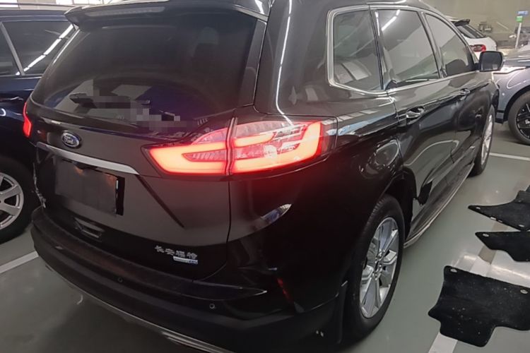 Used Ford Edge 2020 EcoBoost 245 Two-Wheel-Drive Platinum Edition 5 Seats Rear Right 45 Deg