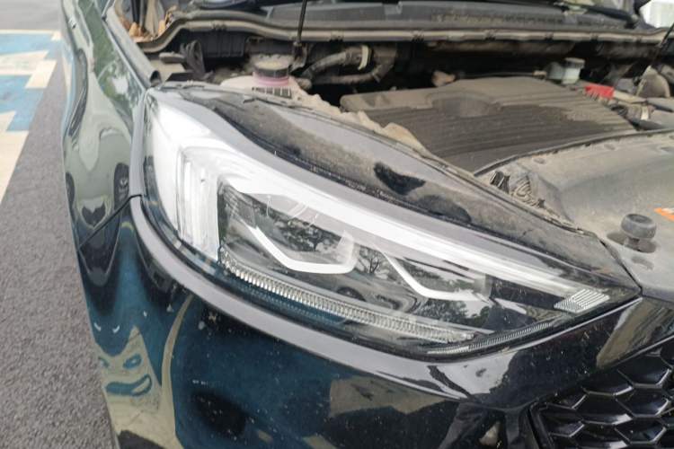 Used Ford Edge 2020 EcoBoost 245 4x4 ST-Line 7-Seater Right Front Headlight