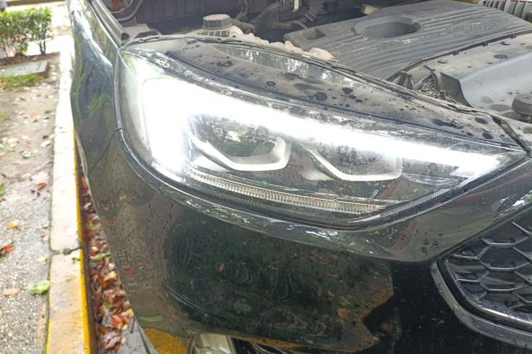 Used Ford Edge 2020 EcoBoost 245 4x4 ST-Line 7-Seater Right Front Headlight