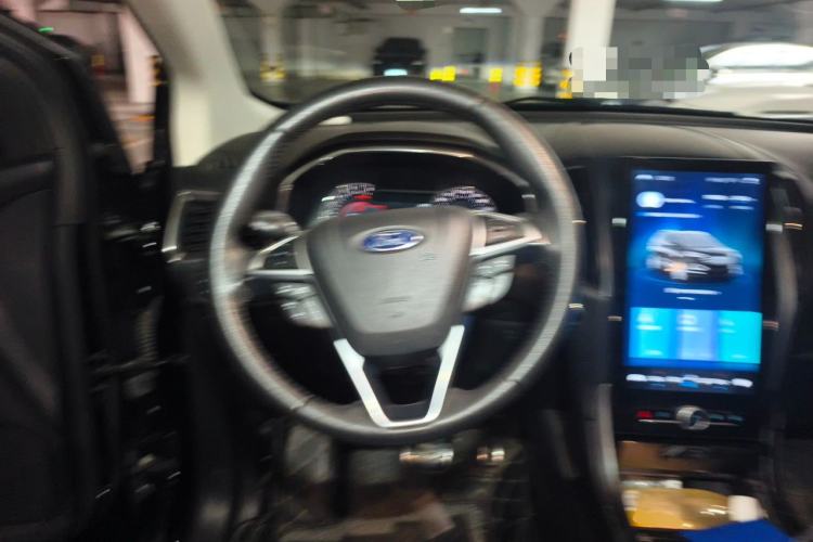 Used Ford Edge 2020 EcoBoost 245 Two-Wheel Drive Titanium 7-Seater Steering Wheel