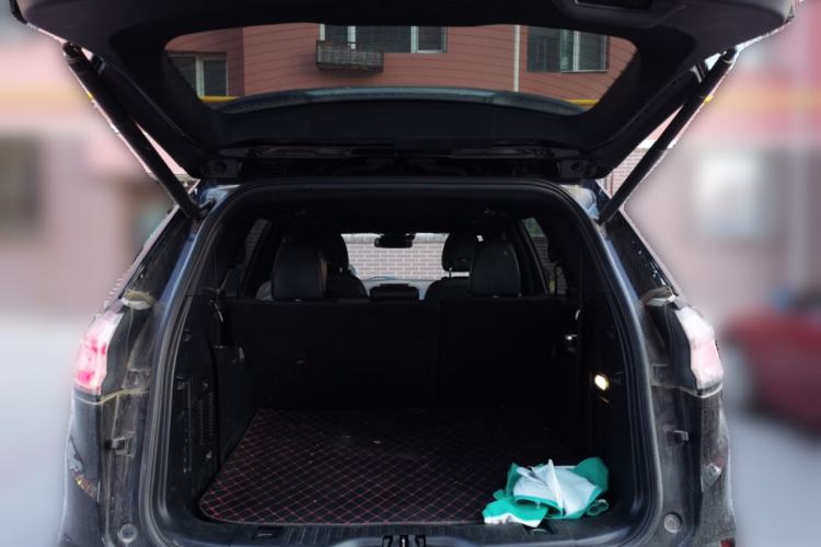 Used Ford Edge 2020 EcoBoost 245 4x4 ST-Line 7-Seater Trunk