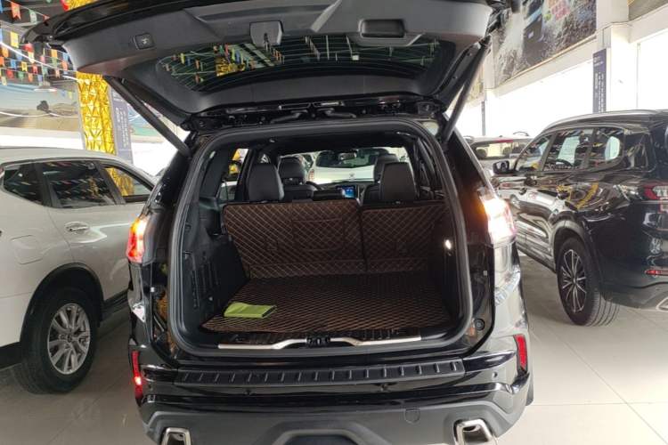 Used Ford Edge 2020 EcoBoost 245 2WD ST-Line 5-seater Trunk