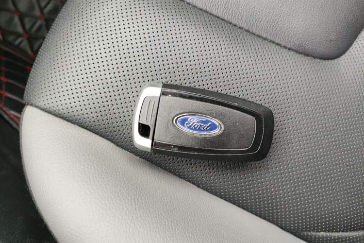Used Ford Edge 2020 EcoBoost 245 4x4 ST-Line 7-Seater Vehicle Key