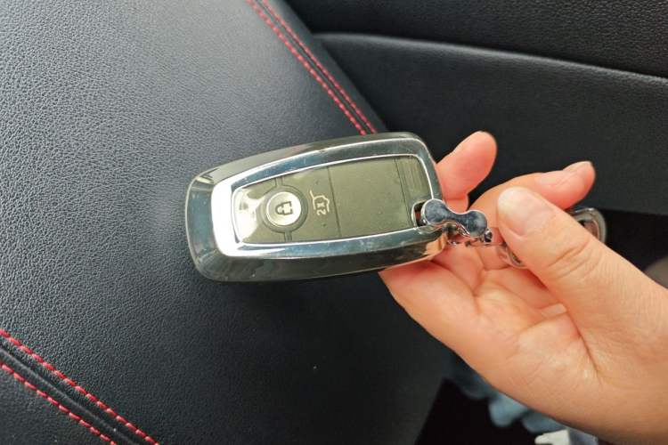 Used Ford Edge 2020 EcoBoost 245 4x4 ST-Line 7-Seater Vehicle Key