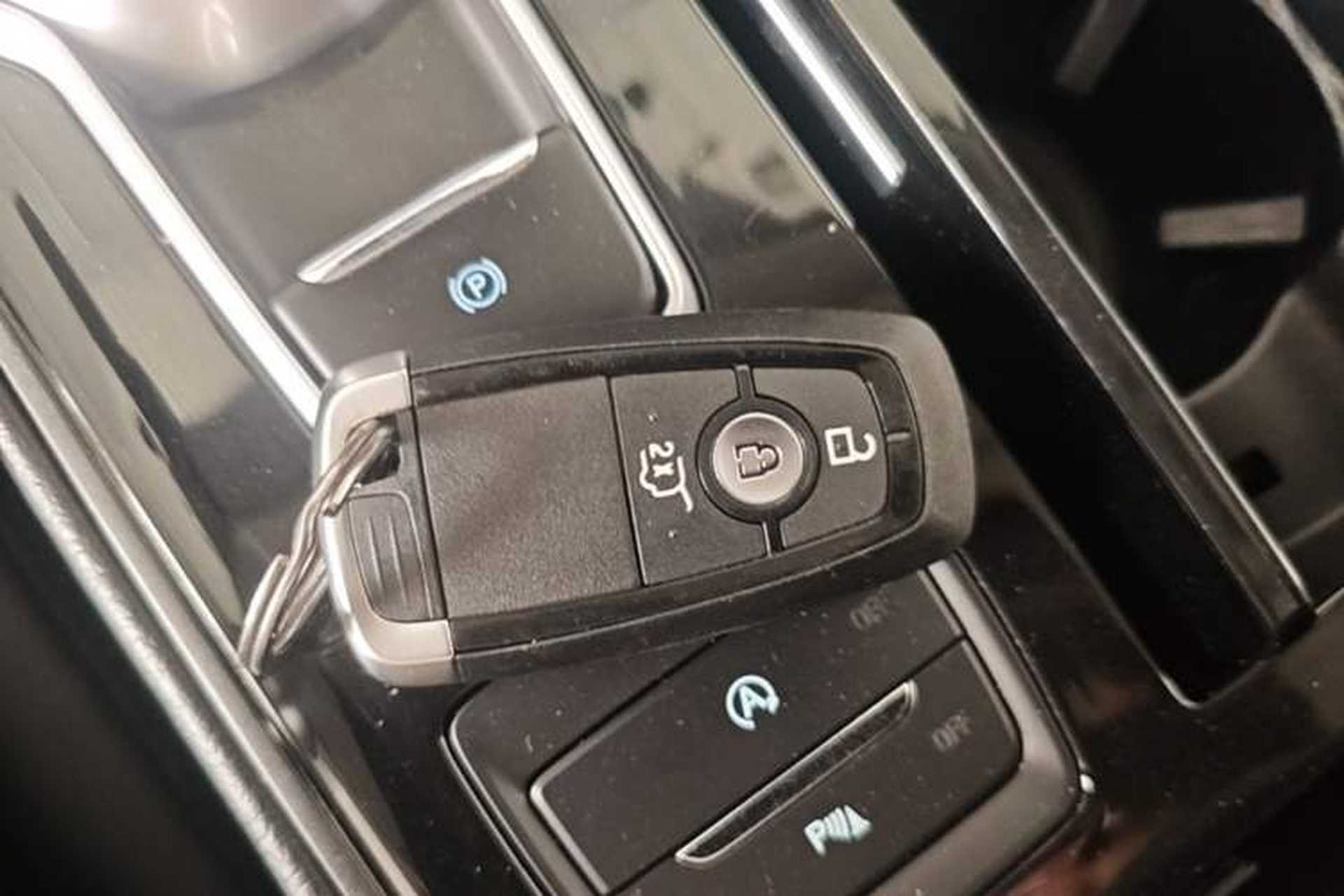 Used Ford Edge 2020 EcoBoost 245 Two-Wheel Drive Titanium 7-Seater Vehicle Key