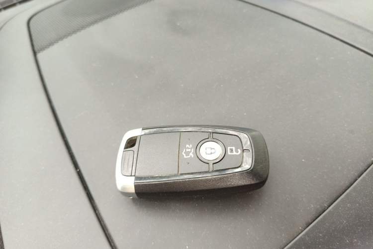 Used Ford Edge 2020 EcoBoost 245 4x4 ST-Line 7-Seater Vehicle Key