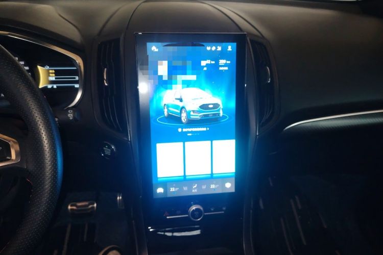 Used Ford Edge 2020 EcoBoost 245 4x4 ST-Line 7-Seater Audio And AC Panel