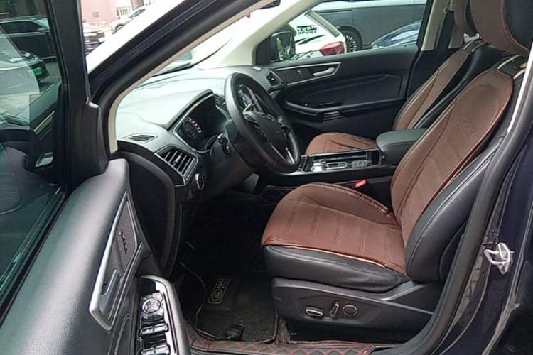Used Ford Edge 2020 EcoBoost 245 Two-Wheel Drive Titanium 7-Seater Driver Seat