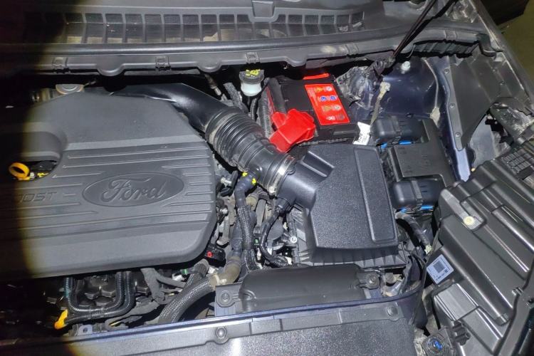 Used Ford Edge 2020 EcoBoost 245 Two-Wheel Drive Titanium 7-Seater Engine Bay Left