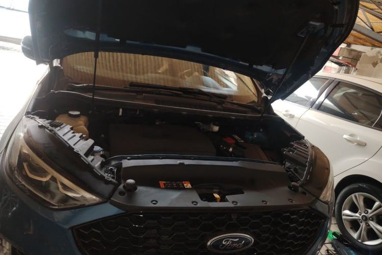 Used Ford Edge 2020 EcoBoost 245 4x4 ST-Line 7-Seater Engine Bay