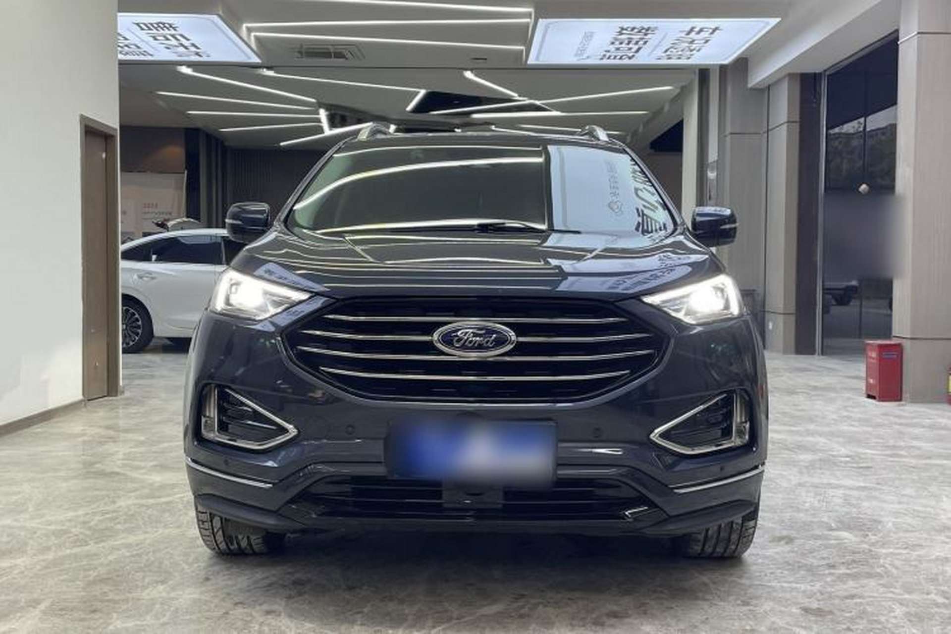 Used Ford Edge 2020 EcoBoost 245 Two-Wheel Drive Titanium 7-Seater Exterior 4