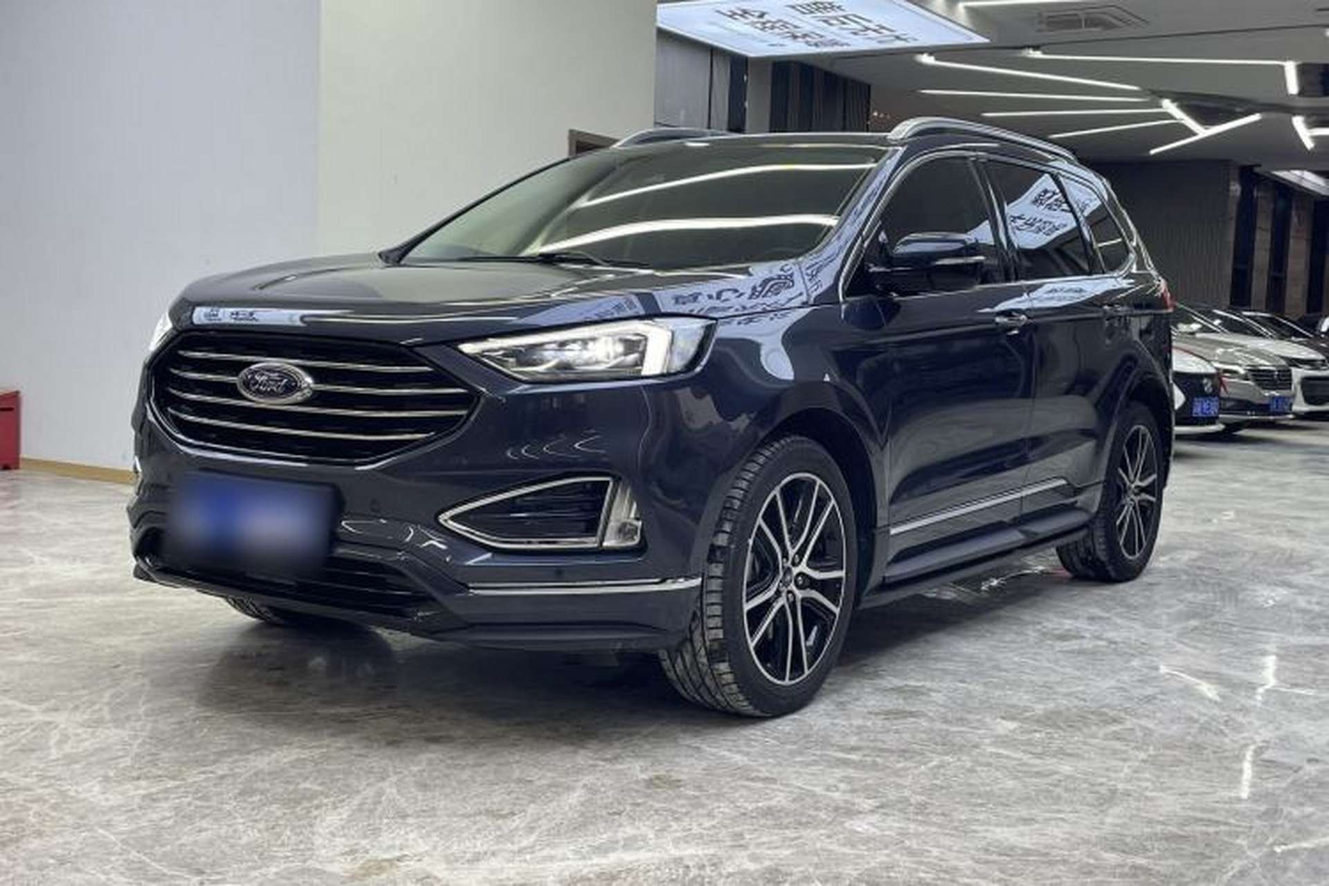 Used Ford Edge 2020 EcoBoost 245 Two-Wheel Drive Titanium 7-Seater Front Left 45 Deg