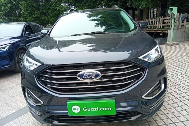 Used Ford Edge 2020 EcoBoost 245 Two-Wheel Drive Titanium 7-Seater Front