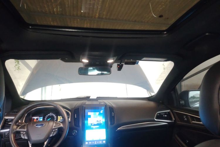 Used Ford Edge 2020 EcoBoost 245 4x4 ST-Line 7-Seater Headliner