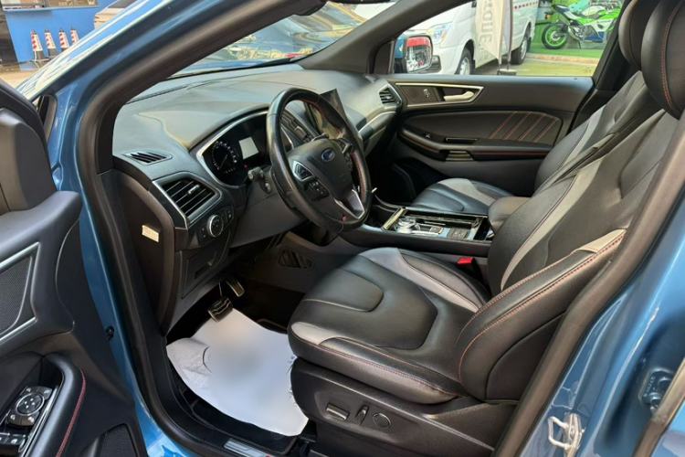 Used Ford Edge 2020 EcoBoost 245 2WD ST-Line 5-seater Interior 2