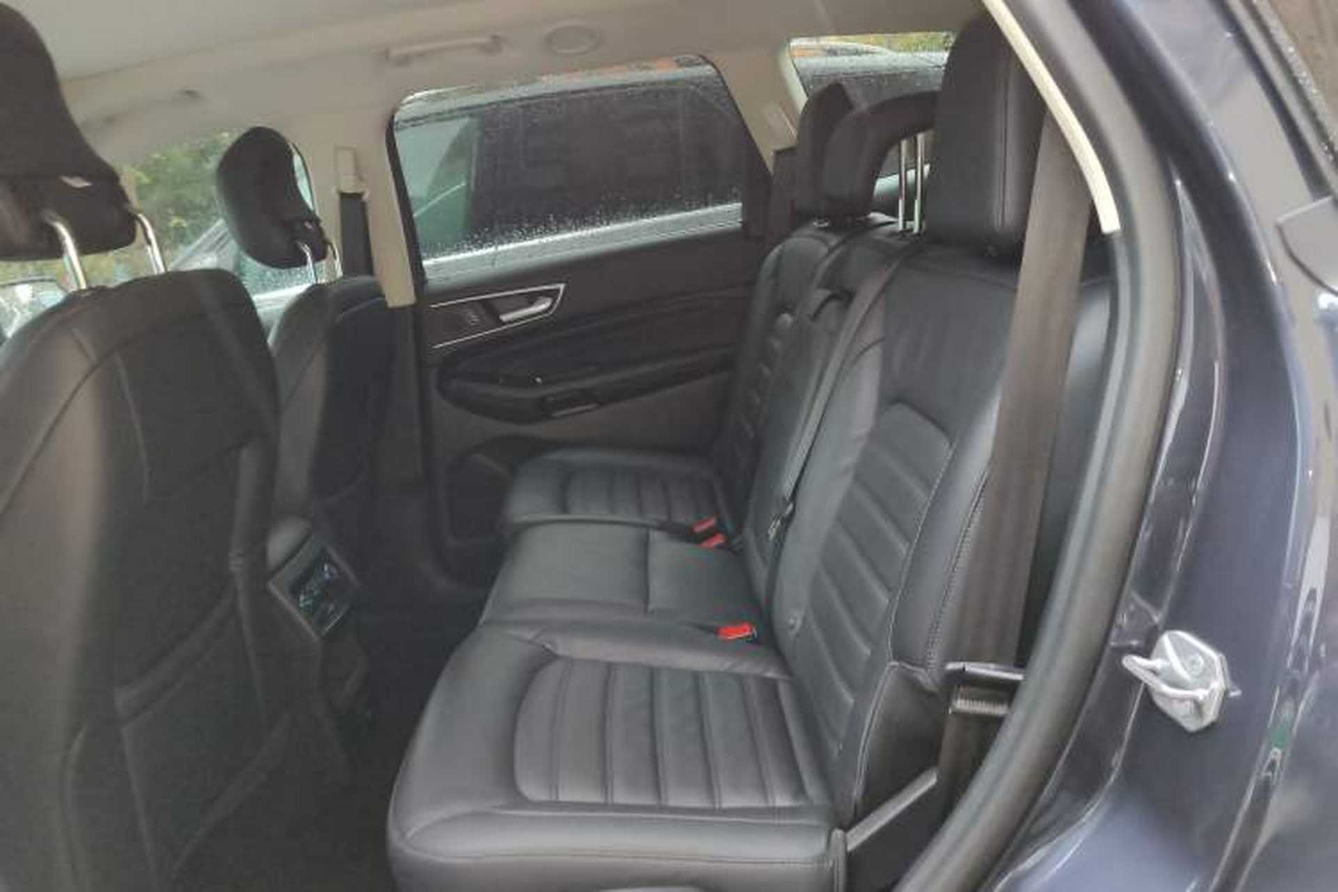 Used Ford Edge 2020 EcoBoost 245 Two-Wheel Drive Titanium 7-Seater Interior 4