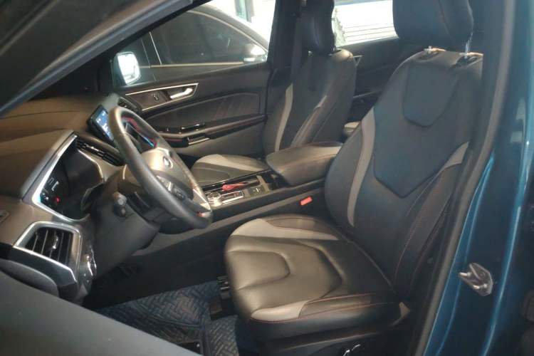 Used Ford Edge 2020 EcoBoost 245 4x4 ST-Line 7-Seater Left Front Seat