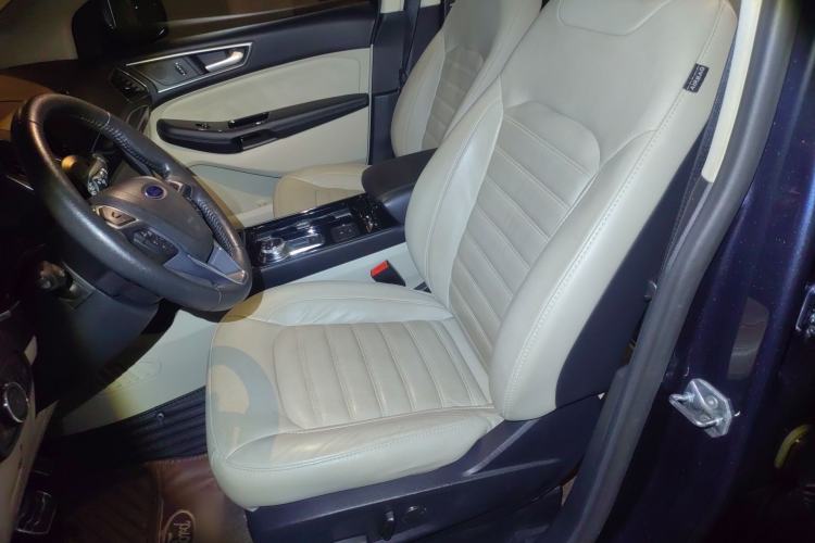 Used Ford Edge 2020 EcoBoost 245 Two-Wheel Drive Titanium 7-Seater Left Front Seat