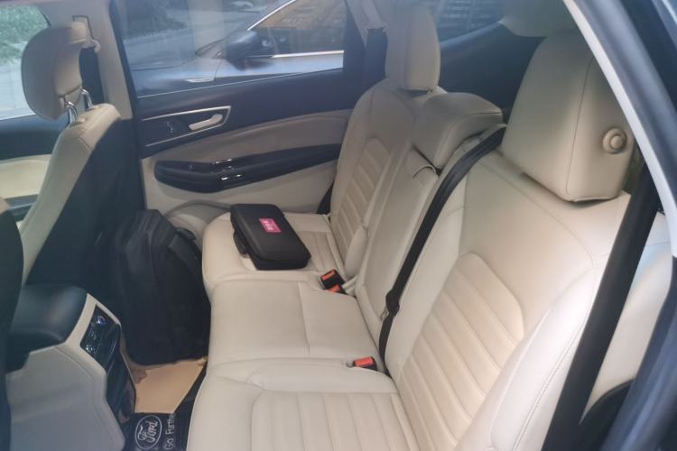 Used Ford Edge 2020 EcoBoost 245 Two-Wheel Drive Titanium 7-Seater Left Rear Seat