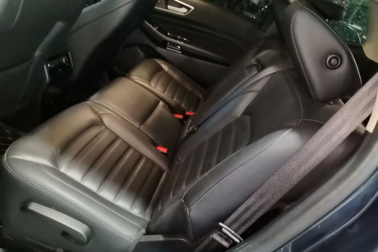 Used Ford Edge 2020 EcoBoost 245 Two-Wheel Drive Titanium 7-Seater Left Rear Seat