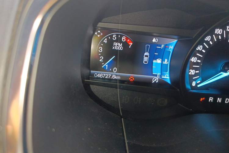 Used Ford Edge 2020 EcoBoost 245 2WD ST-Line 5-seater Odometer Close Up