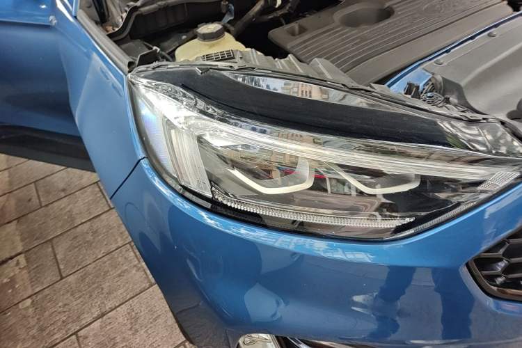 Used Ford Edge 2020 EcoBoost 245 4x4 ST-Line 7-Seater Right Front Headlight