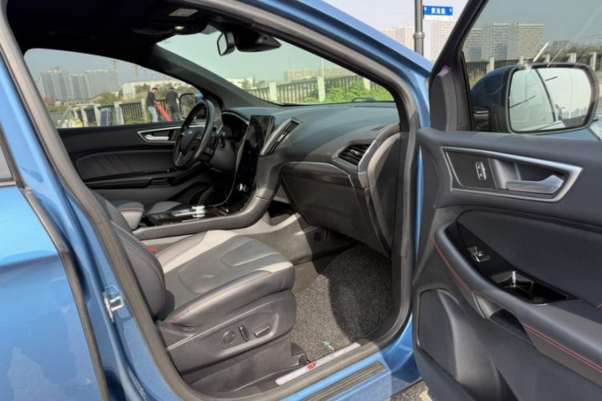Used Ford Edge 2020 EcoBoost 245 2WD ST-Line 5-seater Right Front Seat