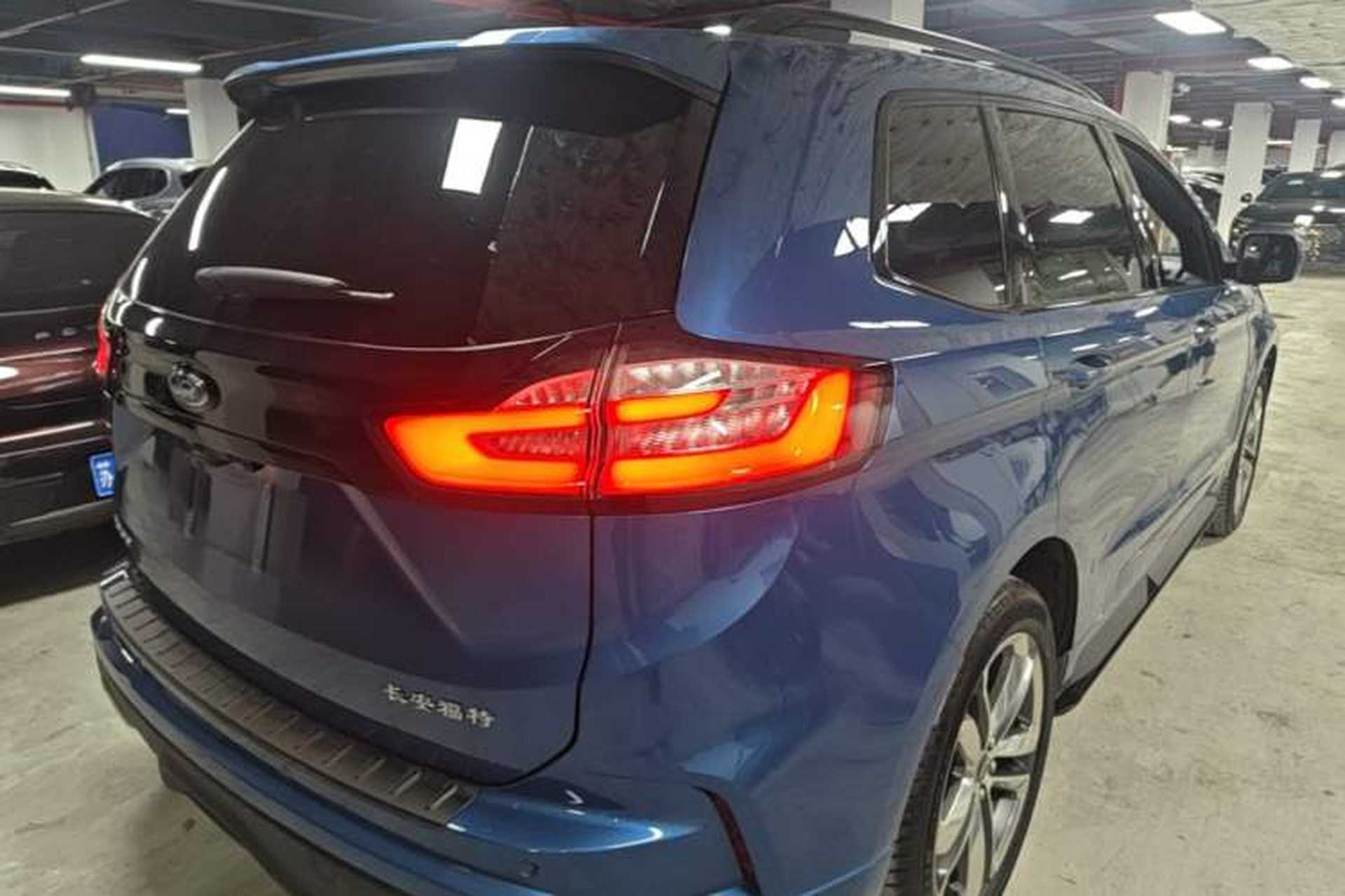Used Ford Edge 2020 EcoBoost 245 4x4 ST-Line 7-Seater Right Rear Taillight