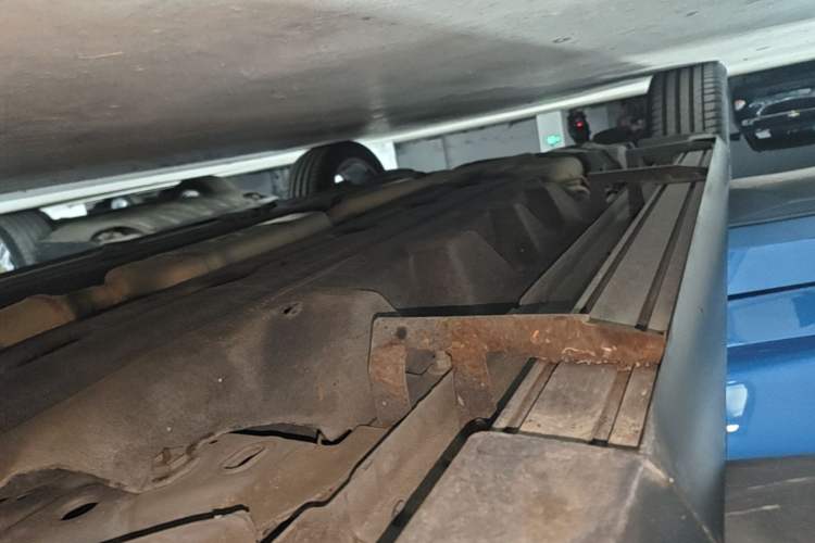 Used Ford Edge 2020 EcoBoost 245 4x4 ST-Line 7-Seater Right Side Sill