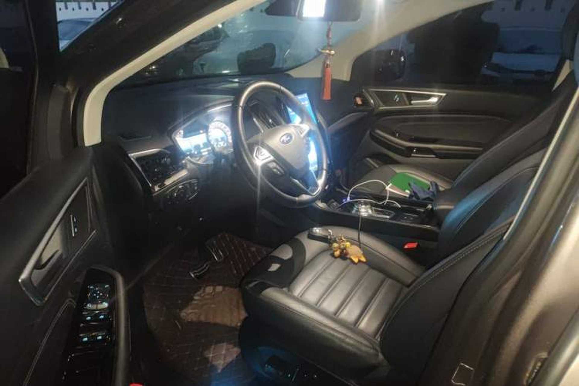 Used Ford Edge 2020 EcoBoost 245 Two-Wheel Drive Titanium 7-Seater Driver Seat
