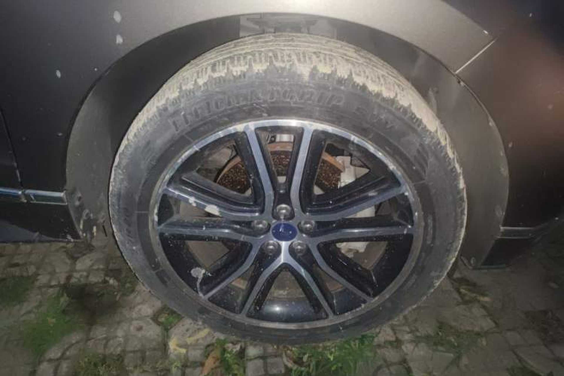 Used Ford Edge 2020 EcoBoost 245 Two-Wheel Drive Titanium 7-Seater Right Front Wheel Hub