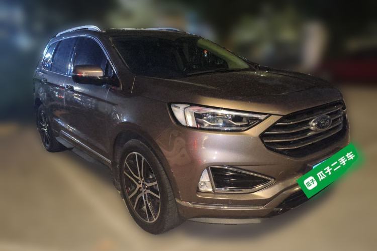Used Ford Edge 2020 EcoBoost 245 Two-Wheel Drive Titanium 7-Seater Front Right 45 Deg