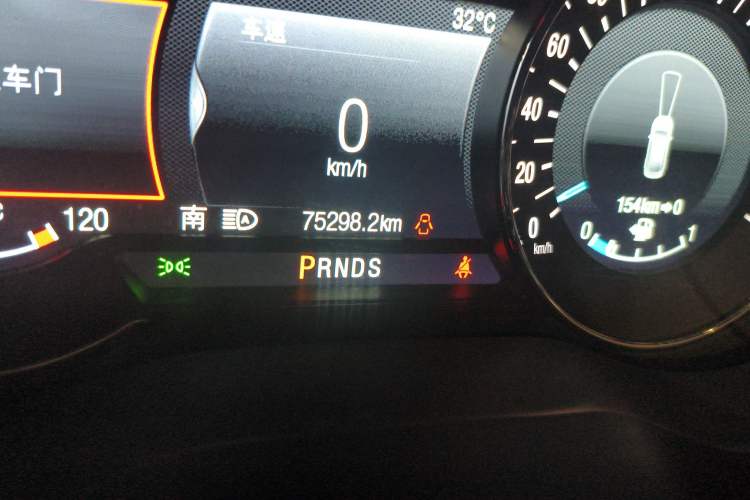 Used Ford Edge 2020 EcoBoost 245 Two-Wheel Drive Titanium 7-Seater Odometer Close Up