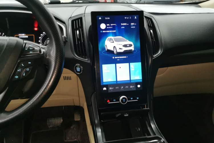 Used Ford Edge 2020 EcoBoost 245 Two-Wheel-Drive Titanium 5-Seater Audio And AC Panel