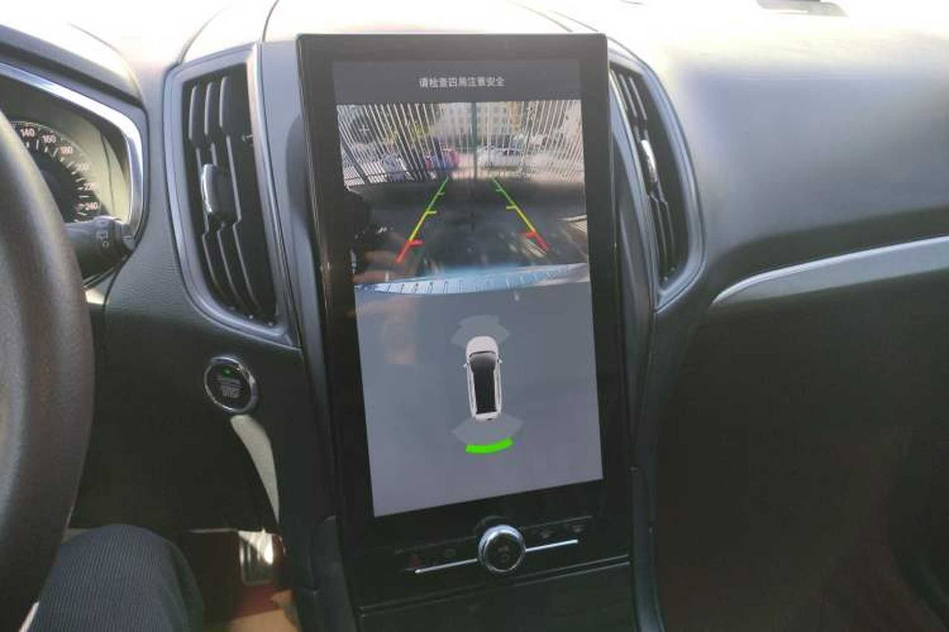 Used Ford Edge 2020 EcoBoost 245 Two-Wheel Drive Titanium 7-Seater Audio And AC Panel