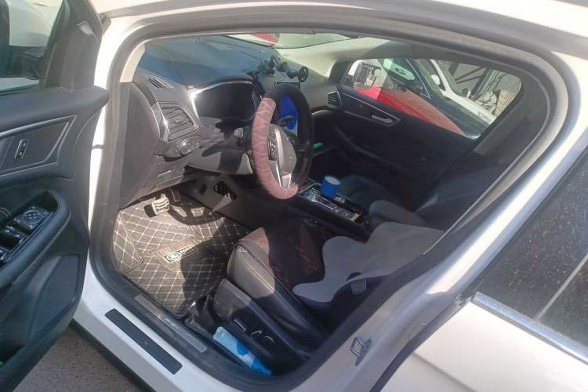 Used Ford Edge 2020 EcoBoost 245 Two-Wheel Drive Titanium 7-Seater Driver Seat