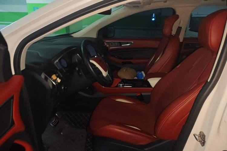 Used Ford Edge 2020 EcoBoost 245 Two-Wheel Drive Titanium 7-Seater Driver Seat
