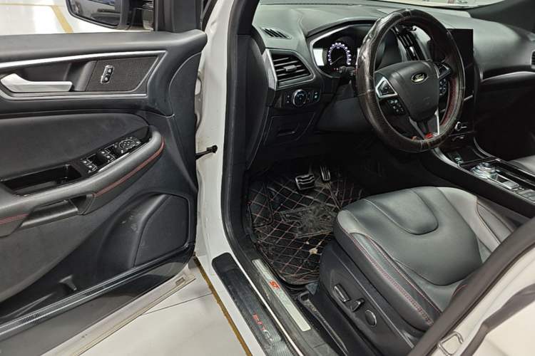 Used Ford Edge 2020 EcoBoost 245 4x4 ST-Line 7-Seater Driver Seat
