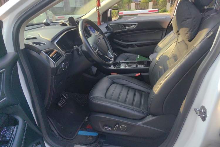 Used Ford Edge 2020 EcoBoost 245 Two-Wheel Drive Titanium 7-Seater Driver Seat