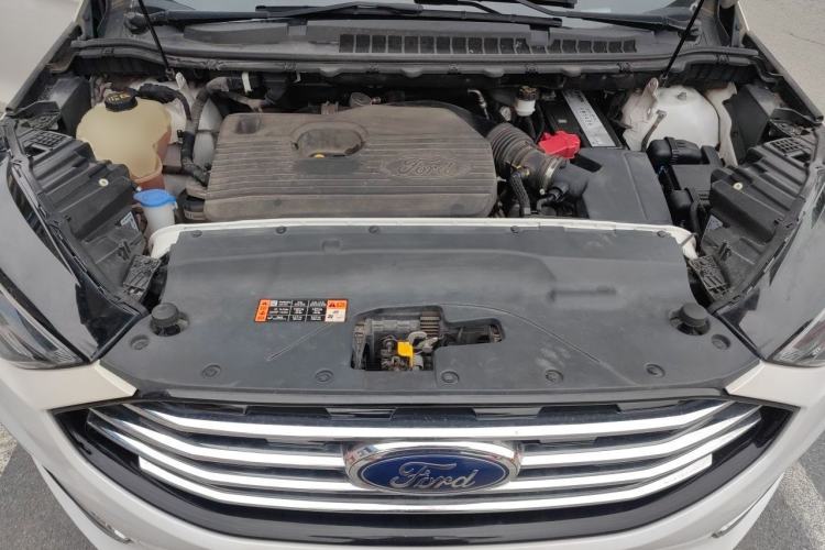 Used Ford Edge 2020 EcoBoost 245 Two-Wheel Drive Titanium 7-Seater Engine Bay