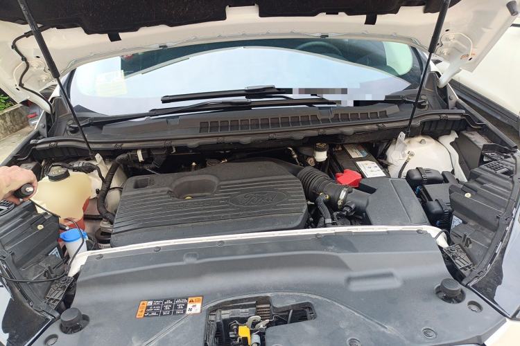 Used Ford Edge 2020 EcoBoost 245 Two-Wheel Drive Titanium 7-Seater Engine Bay