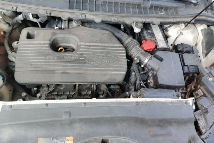 Used Ford Edge 2020 EcoBoost 245 Two-Wheel Drive Titanium 7-Seater Engine Bay