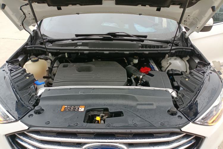 Used Ford Edge 2020 EcoBoost 245 Two-Wheel Drive Titanium 7-Seater Engine Bay