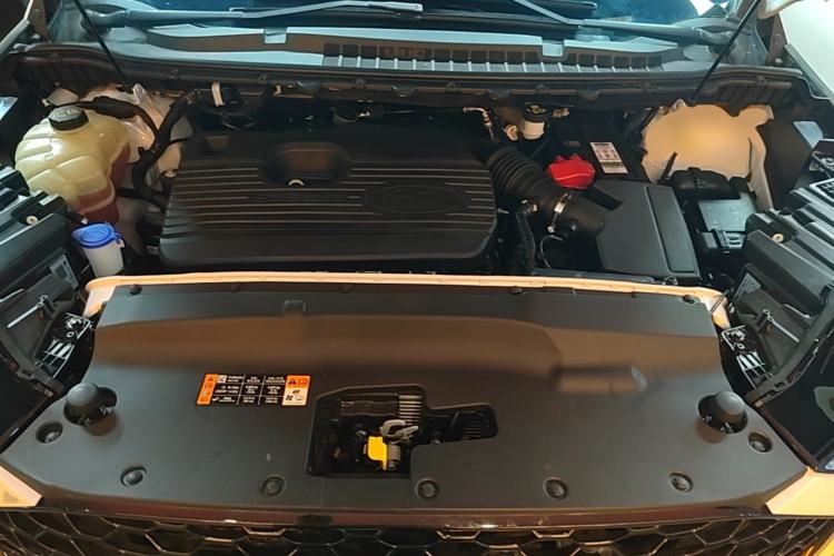 Used Ford Edge 2020 EcoBoost 245 4x4 ST-Line 7-Seater Engine Bay
