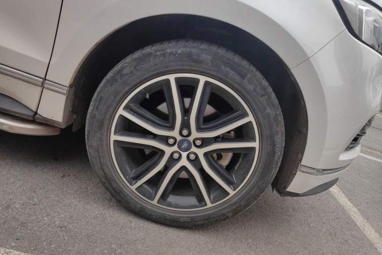 Used Ford Edge 2020 EcoBoost 245 Two-Wheel Drive Titanium 7-Seater Exterior 1