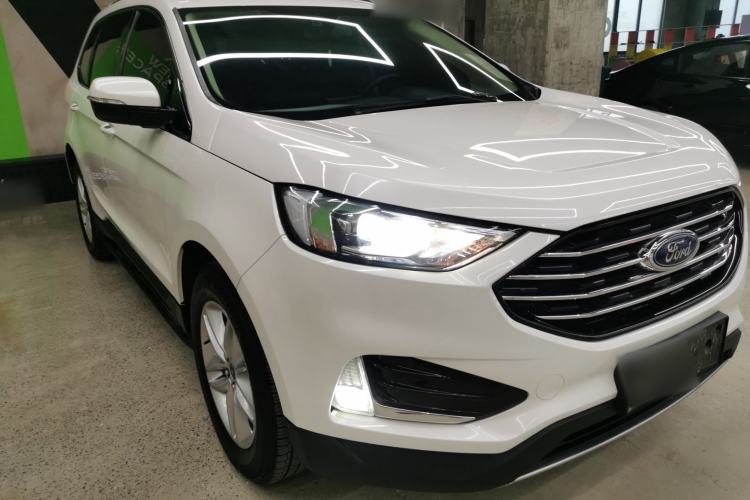 Used Ford Edge 2020 EcoBoost 245 Two-Wheel-Drive Titanium 5-Seater Exterior 1